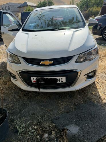 аварийные авто продажа: Chevrolet Aveo: 2018 г., 1.4 л, Автоматтык, Бензин, Седан
