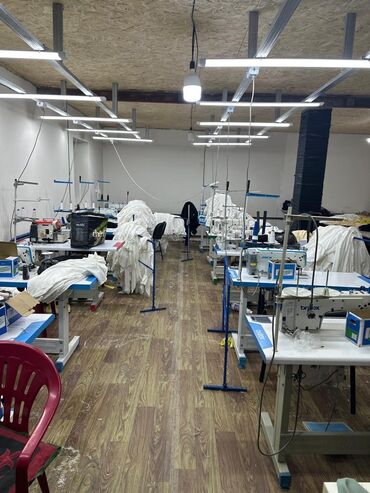 оборудование для кофейни: Продажа бизнеса Швейный бизнес, Вместе с: Оборудование и мебель