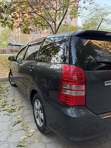 на тойоту: Toyota WISH: 2003 г., 2 л, Автомат, Бензин, Минивэн — 4