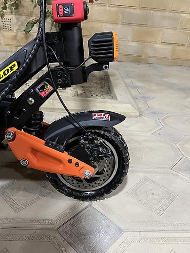 Elektrikli samokatlar: Yeni Elektrik samokat 10", > 1000 Vt, > 45 km/s — 8