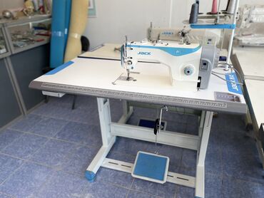 швейная машинка бытовая: Тигүүчү машина Jack