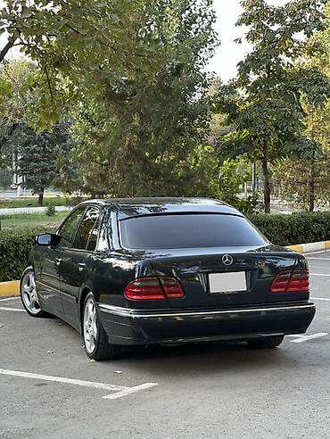 210 mers: Mercedes-Benz E-Class: 2000 г., 3.2 л, Автомат, Бензин, Седан — 2