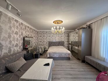 qaxda kiraye evler ayliq: Elanı diqqət ilə oxuyun! Şəxsi menzilimdir,makler evi deyil!Satılır