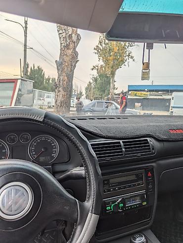 немка е303: Volkswagen Passat: 2005 г., 2 л, Механика, Бензин, Седан — 5
