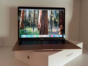 Apple MacBook: Apple MacBook, 11.6 ", Apple M1, 256 GB, Ünvandan götürmə