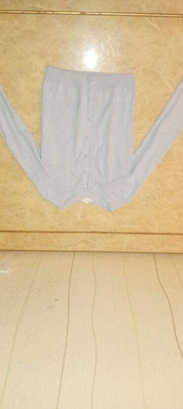 Свитеры: Женский свитер S (EU 36), цвет - Голубой