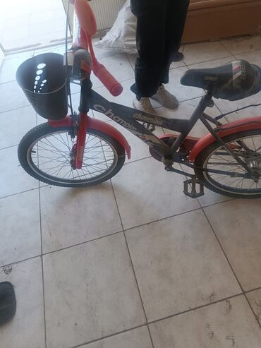 велосипед 18 дюймов: Новый Двухколесные Детский велосипед Adidas, 18", скоростей: 7, Бесплатная доставка