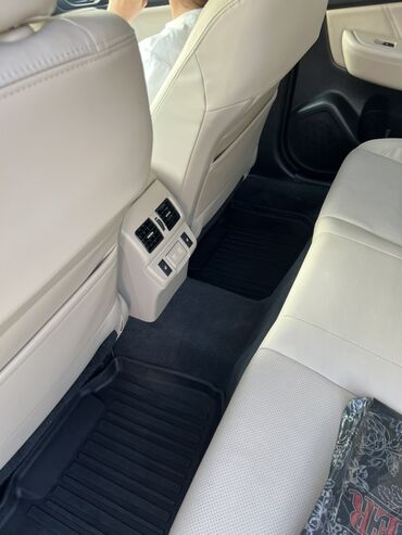 авто в кредит без первоначального взноса: Продается автомобиль Subaru Outback, оснащенный кожаным салоном