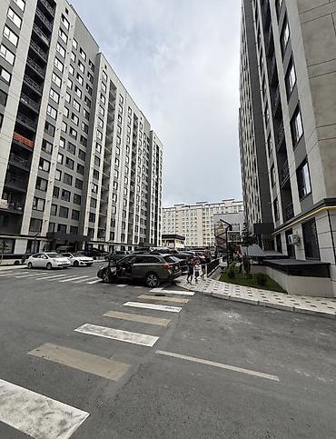 продаю кв барачного типа: 1 комната, 47 м², Элитка, 3 этаж, Евроремонт — 10