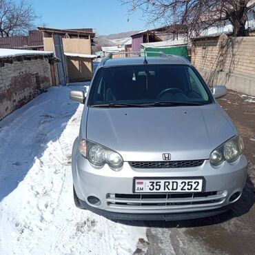 Honda: Honda HR-V: 2003 г., 1.6 л, Механика, Бензин, Кроссовер