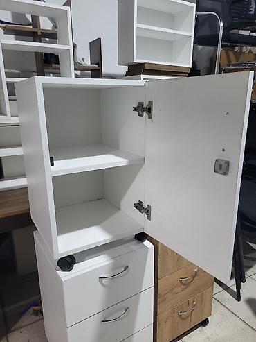 тумба на колесиках: Ağ rəngli, təkərli kilidli dolab - Material: laminat/MDF tipli ağ — 5