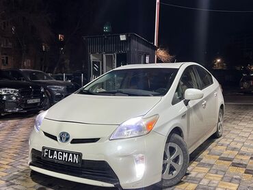 Toyota: Toyota Prius: 2015 г., 1.8 л, Автомат, Гибрид