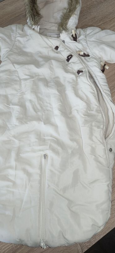 Верхняя одежда: Комбез белый2-6 месяцев теплый бодик мишки (коричневый at lalafo.kg — 3 Верхняя одежда: Комбез белый2-6 месяцев теплый бодик мишки (коричневый — 3