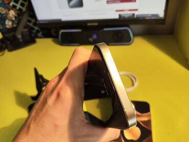 Apple iPhone: IPhone 15 Pro Max, Б/у, 256 ГБ, Белый, Зарядное устройство, 81 % — 9