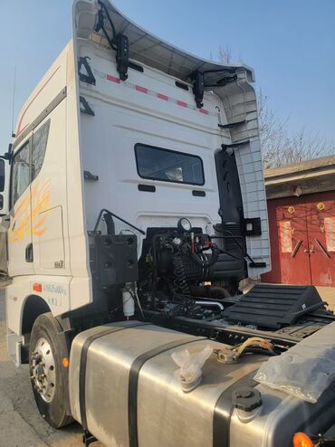 Тягачи: Тягач, 2021 г., Автовоз — 6