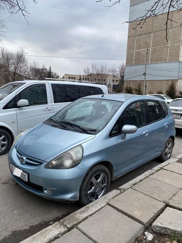 Honda: Honda Jazz: 2008 г., 1.4 л, Механика, Бензин, Хэтчбэк