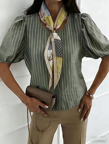 Košulje: 03. L. Košulja + ešarpa 2.600 dinara — 2