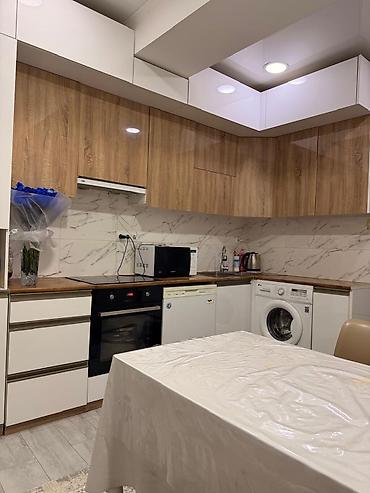 чуйкова: 3 комнаты, 74 м², 7 этаж — 4
