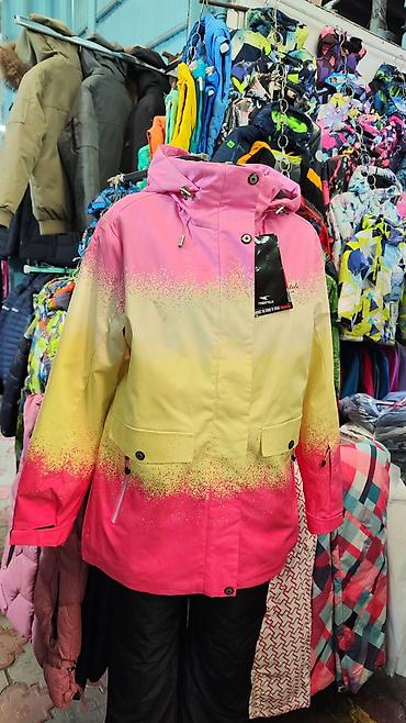 Спортивные костюмы: Лыжные костюмы Куртки Худи Термо белье. Наш адрес рынок Дордой Мурас — 19