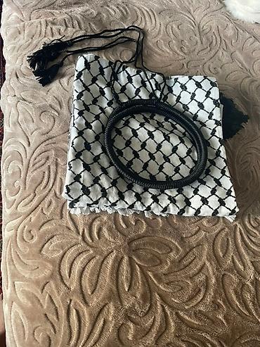 Məhsul: Ərəb ənənəvi dəsti – keffiyeh (şələ) və iqal - Keffiyeh