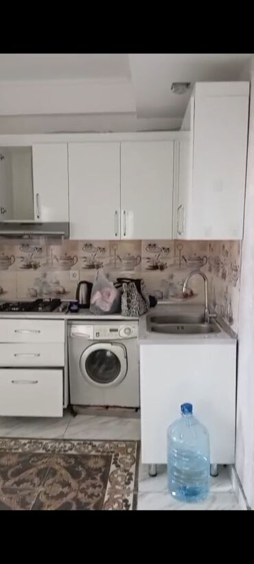 Uzunmüddətli kirayə mənzillər: Xirdalan seheri Heyder eliyev pr Xirdalan kuruq rahat marketin alti 16 — 16