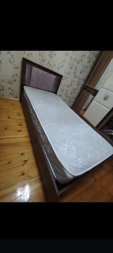 Çarpayılar: İşlənmiş, Təknəfərlik çarpayı, Matras ilə, Siyirməsiz — 14