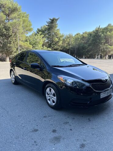 Kia Forte: 1.8 l | 2015 il Sedan