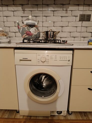 Zərərvericilərə qarşı mübarizə aparatları: Paltaryuyan maşın Siemens, 6 kq, Avtomat, Qurutmasız, Kredit yoxdur