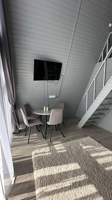 Продажа отелей и хостелов: Продаются 3 A-frame дома в живописном селе Арашан! Внутри все для — 3