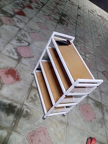 ayakkabi refi: Metal karkaslı 4 mərtəbəli rəf - Karkas: ağ rəngdə polad konstruksiya — 4