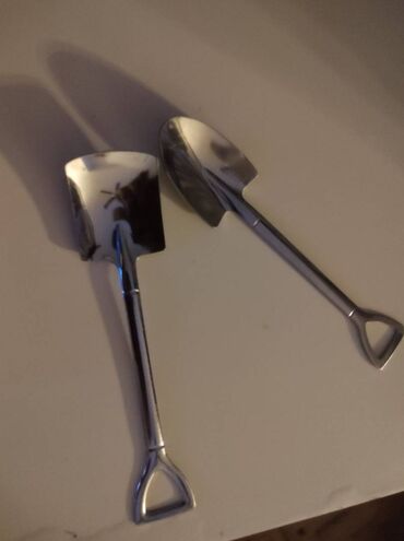 Kuhinjski setovi: Ratarski Escajg kašike u obliku ašova i lopate, extra lepe nisu na — 2