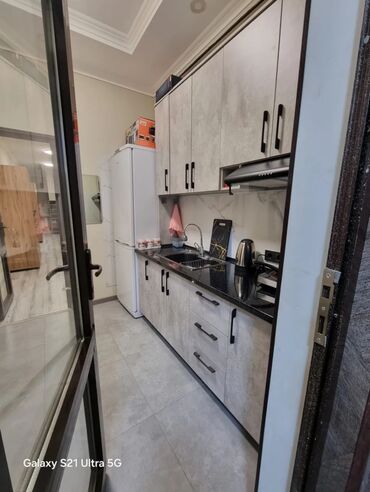 Долгосрочная аренда квартир: 5 комнат, Собственник, С подселением, С мебелью полностью — 12