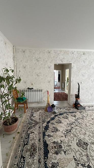 Продажа коттеджей и домов: Срочно продаётся дом 3-х комнатный Район ак ордо 3 📐Площадь дома — 6