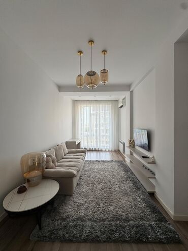 ош базар квартира керек: 2 комнаты, 70 м², Элитка, 6 этаж, Евроремонт