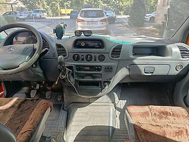 спринтер 208: Грузовик, Mercedes-Benz, Дубль, Б/у — 3