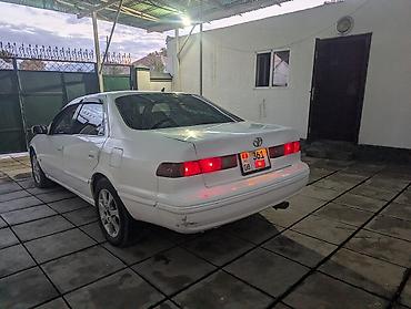Продажа авто: Toyota Camry: 2000 г., 2.2 л, Автомат, Бензин, Седан — 4