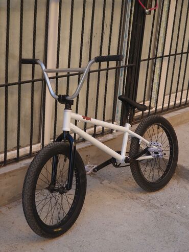 учебник по русскому языку 2 класс азербайджан: Б/у BMX велосипед 20", скоростей: 1, Самовывоз