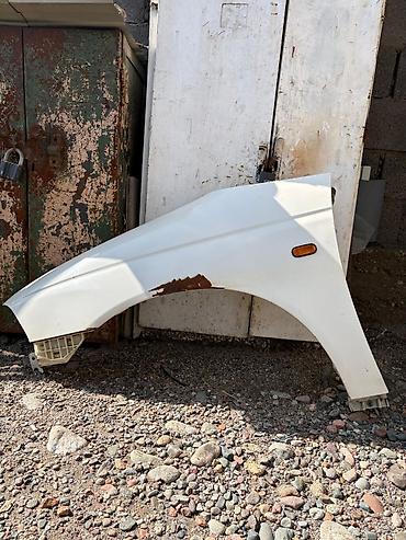 Двери и комплектующие: Автомобильные двери (передние/задние) в сборе/частично в сборе — 16