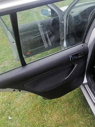 Auto-delovi: TAPACIRI ZA VOLKSWAGEN GOLF 4 | Tapaciri za Golf4 5vrata — 2