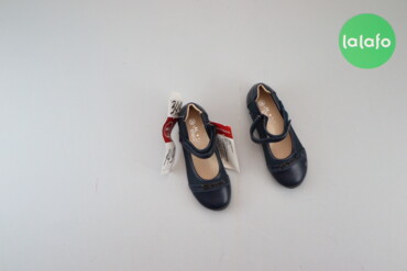 8766 товарів | lalafo.com.ua: Дитячі туфлі з декором Min p. 28


Стан дуже гарний, є бирка