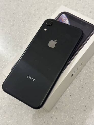 Apple iPhone: IPhone Xr, Б/у, 128 ГБ, Черный, Зарядное устройство, Коробка, 88 %