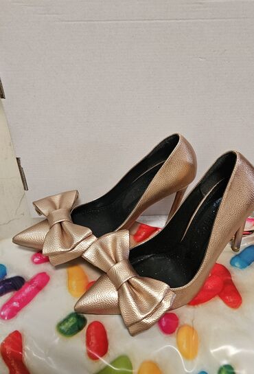 grubin papuce novi sad: Pumps, 36