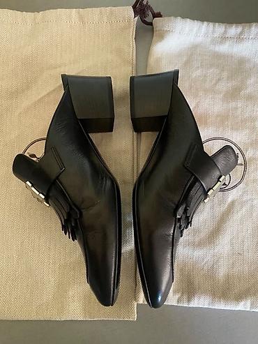 Qara Hermes - 38. Bir neçe saat geyinilib. (“H” herfinde transparent — 9