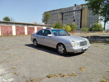 купить задние фонари: Mercedes-Benz E 230: 1997 г., 2.3 л, Автомат, Бензин, Седан