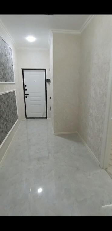bayil ev satlir: 3 otaqlı, Yeni tikili, 69 kv. m — 2