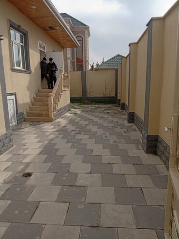 Həyət evləri və villaların satışı: Savalanın girişində 2 sot yarımda 120 kvadrat 4 otaqlı yola 300 metr — 9