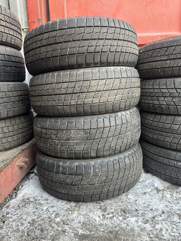 Шины: Шины 215 / 55 / R 17, Зима, Б/у, Комплект, Легковые, Япония, Bridgestone