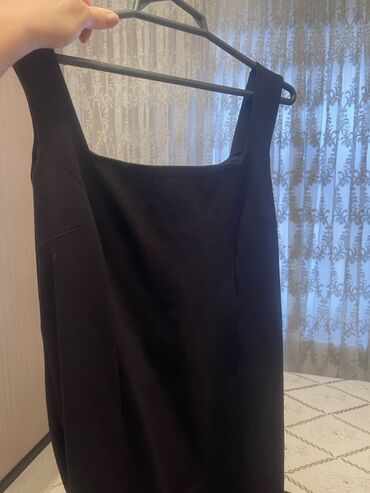 Dəstlər, kostyumlar: Qadın geyim dəsti - Qara klassik don: yüngül parça, qolsuz, yuvarlaq — 10