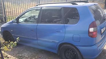 Mitsubishi Space Star: 2002 г., 1.3 л, Механика, Бензин, Хэтчбэк