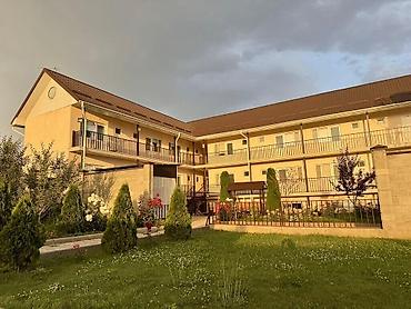 Продажа отелей и хостелов: Продаётся гостевой дом! Готовый Действующий бизнес! 🌍 Локация — 1